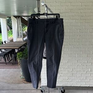 LOFT Women's Dark Gray Capris